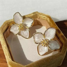 Zara Style GOLD Floral Flower Elegant Cute Bohemian Statement Stud Earrings Girl