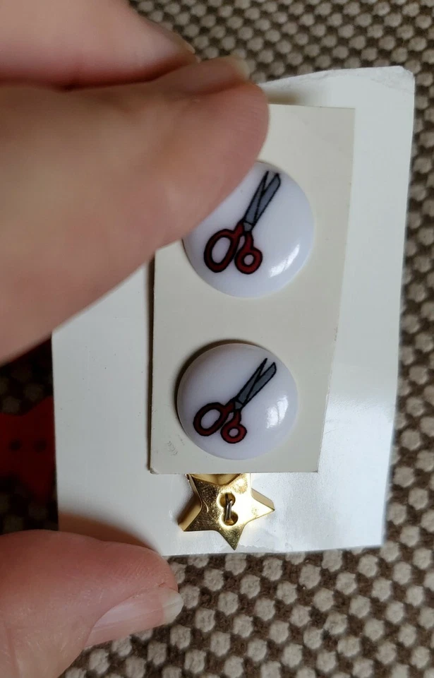 Sewing Buttons Figural Plastic / Resin - Mugs Scissors Stars Red Blue Gold - Image 2 of 4