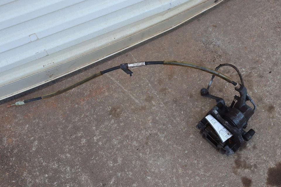 2010-2015 JAGUAR XJ XKR XF REAR LEFT DRIVER SIDE BRAKE CALIPER W/ HOSE OEM - Image 2 of 4