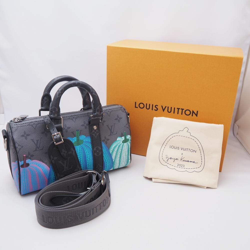 【爽やかに決まる】LOUIS VUITTON★Keepall25 ショルダーバッグ Keepall Bandoulière 25 Monogram Eclipse - Men - Bags | LOUIS
