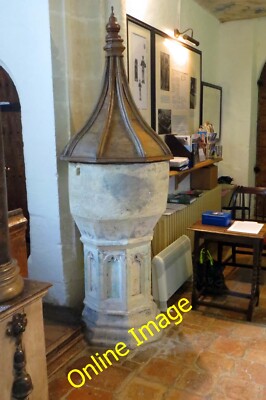 Photo 6x4 The font in Rycote Chapel Tiddington/SP6504  c2014