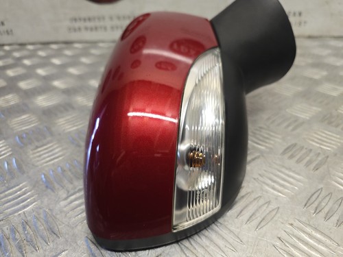 ESPEJO RETROVISOR PLEGABLE MANUAL LADO CONDUCTOR ORIGINAL NISSAN MICRA K14 MK5 2017-2023 ROJO NBD - Imagen 3 de 9