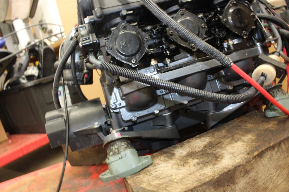 Yamaha WaveVenture 1100 1997 motor  Foto 4 de 4