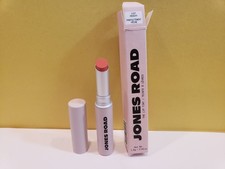 Jones Road  The Lip Tint  Just Peachy  0.06 oz  NIB