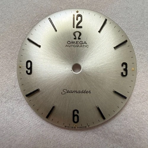 VINTAGE OMEGA SEAMASTER DE VILLE SILVER TONE ORIGINAL DIAL STEEL MODEL #554