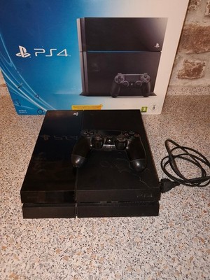 Sony PlayStation 4 500GB Spielkonsole - Schwarz (CUH-1004A) mit 1 Controller OVP