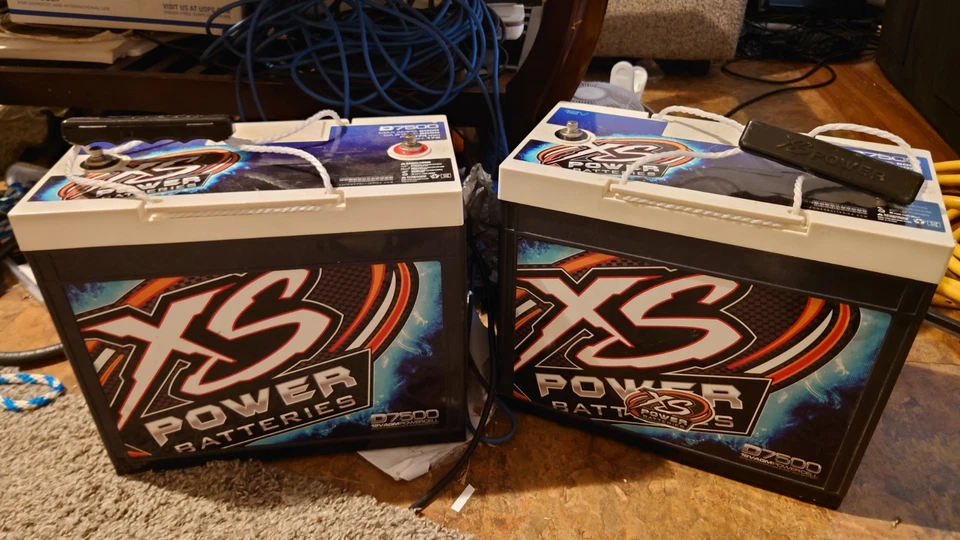 XS Power D7500 6000 Amp 12 Voltios Celda de Alimentación Coche Audio AGM Batería + ¡Altavoz Gratis! Foto 3 de 3