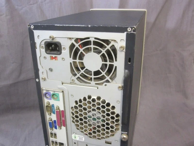 Compaq Presario SR1103WM Intel Celeron 2.53, 256MB RAM, 37GB HDD - Needs OS - Image 4 of 4