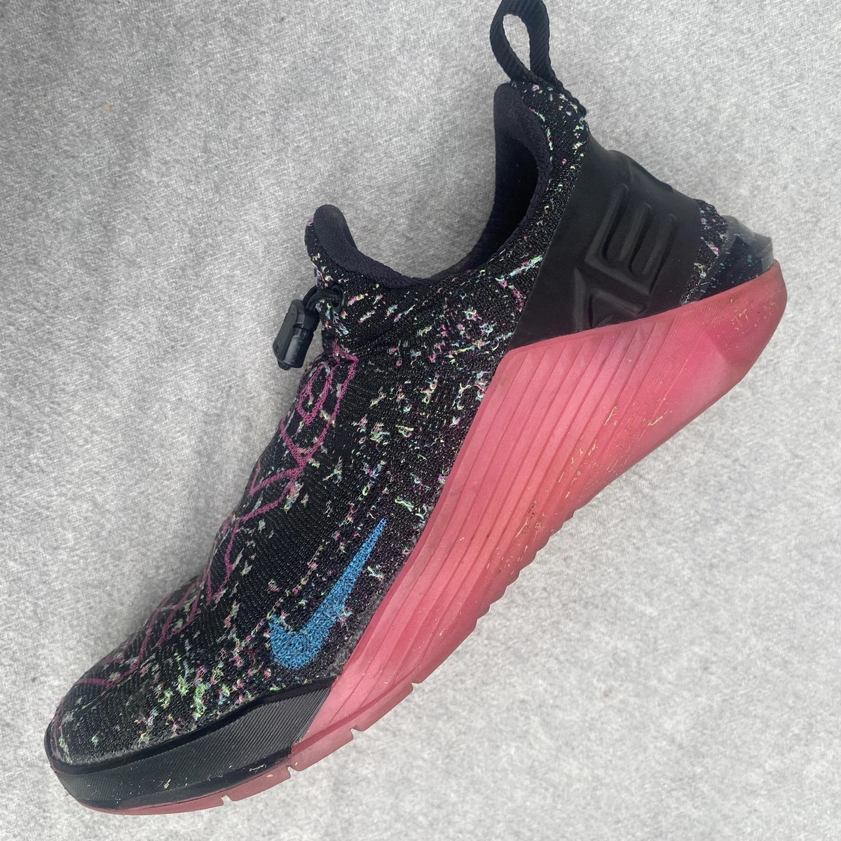 Nike Metcon 5 AMP Black Green Strike for Sale | Authenticity 