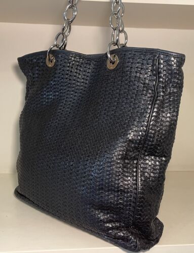 Christian Dior Large Ladies Handbags - Picture 7 of 13