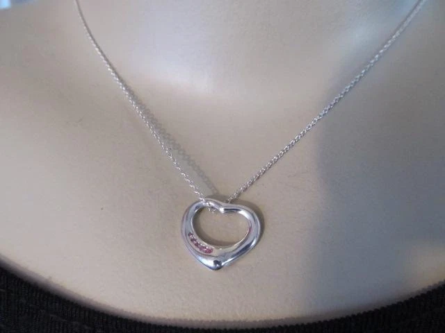 Tiffany & Co. Elsa Peretti 5 Zafiros Rosados Corazón Abierto Colgante Esterlina ~ Collar Foto 4 de 4