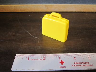 Fisher Price Little People airport luggage yellow bag suitcase package carry on