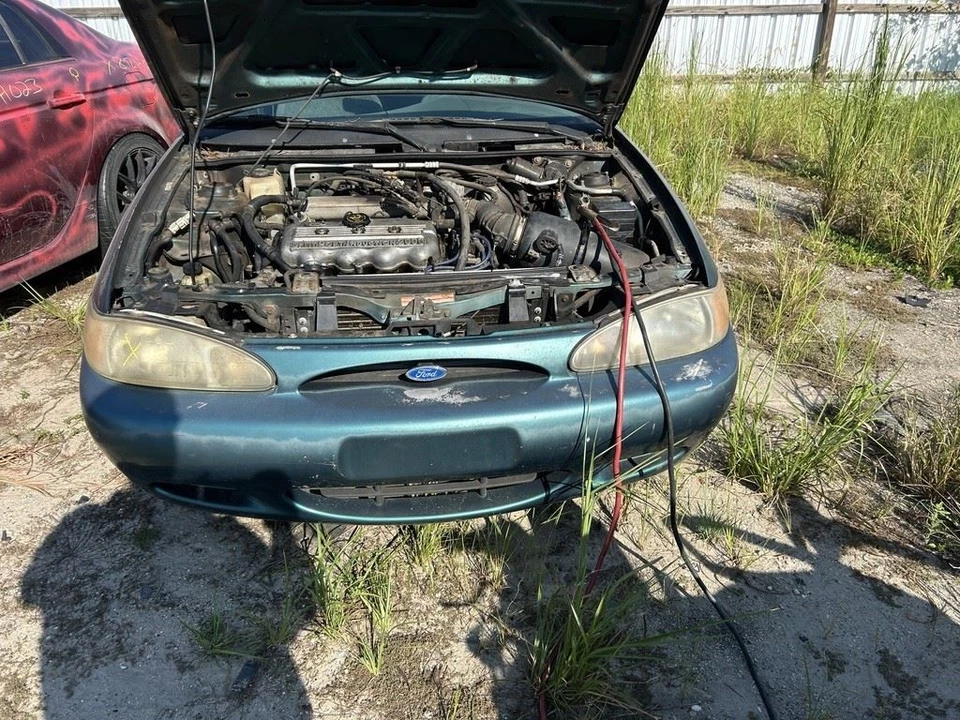 Passenger Right Front Door Sedan Manual Fits 97-02 ESCORT 104895869 Foto 2 de 4