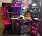 Monster High Art Class Studio Playset- INCOMPLETE — photo 2