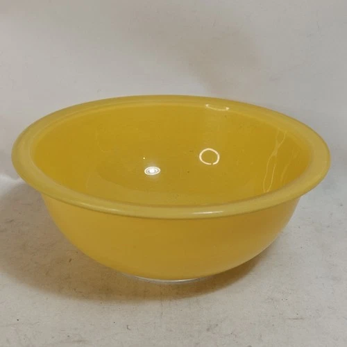 Vintage Pyrex Primary Yellow Mixing Bowl 1.5 Liter #323 Clear Glass Bottom