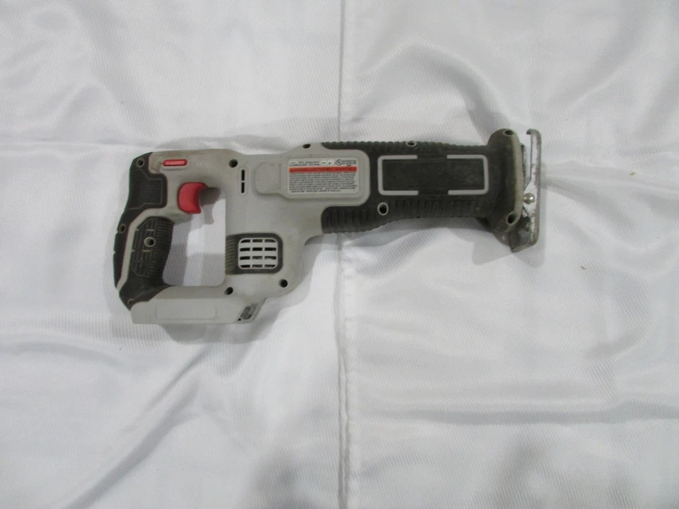 PORTER CABLE PCC671 20V  Lithium-Ion Cordless Reciprocating Saw TOOL ONLY(55174) - Image 2 of 2