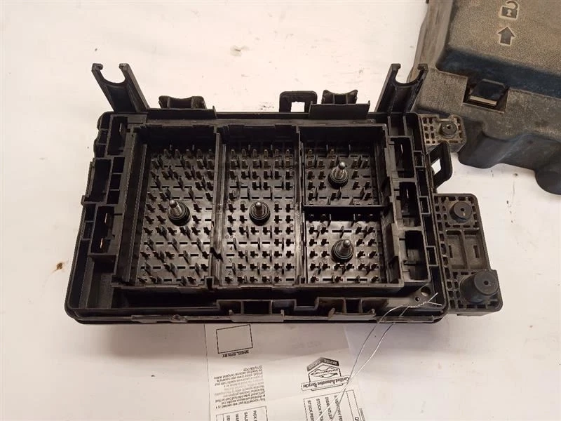 15141558-4 Fuse Box Engine from 2006 Chevrolet Trailblazer EXT 4.2L 11028076 - Image 2 of 4