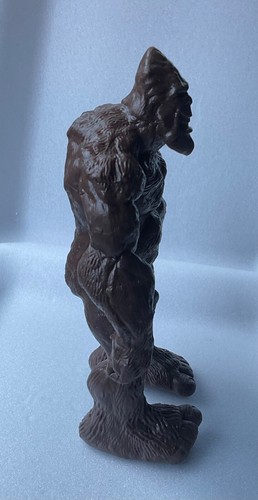 Figura de acción Bigfoot Sasquatch flexible de 5 pulgadas envío gratuito en EE. UU. por Toysmith - Imagen 2 de 6