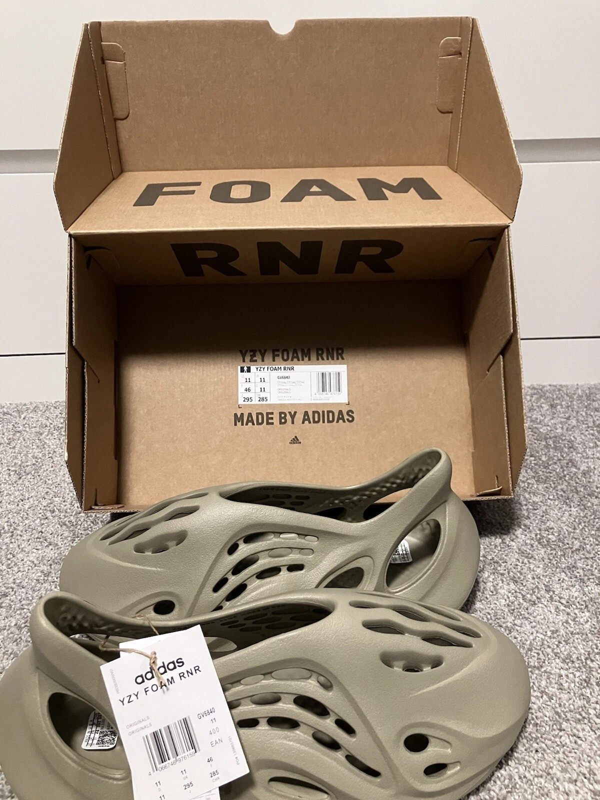 Yeezy Foam Runner Stone Salt UK11