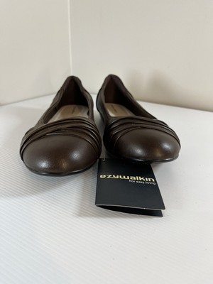 Ezywalkin | brown ballet shoes size 10 NWT
