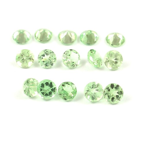 Top Quality Natural Faceted Tsavorite 22 Piece Gemstone Lot 2.5 MM 2.15 Ct. #185 - Picture 7 of 9