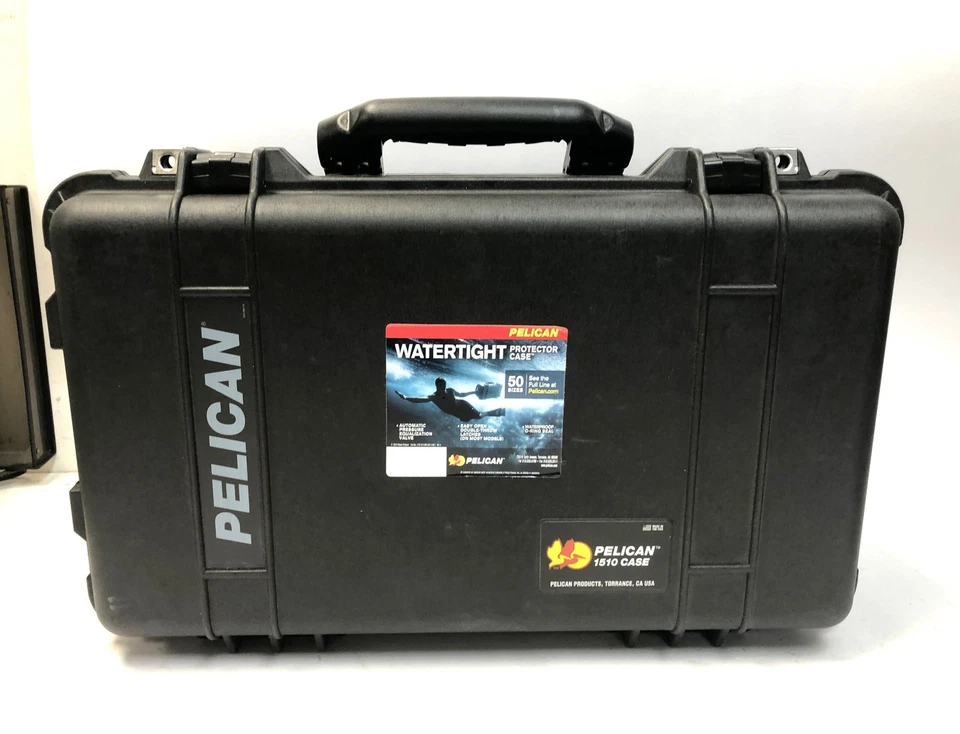 Nuevo estuche rígido de mano impermeable Pelican 1510 - negro con espuma y ruedas Foto 2 de 4