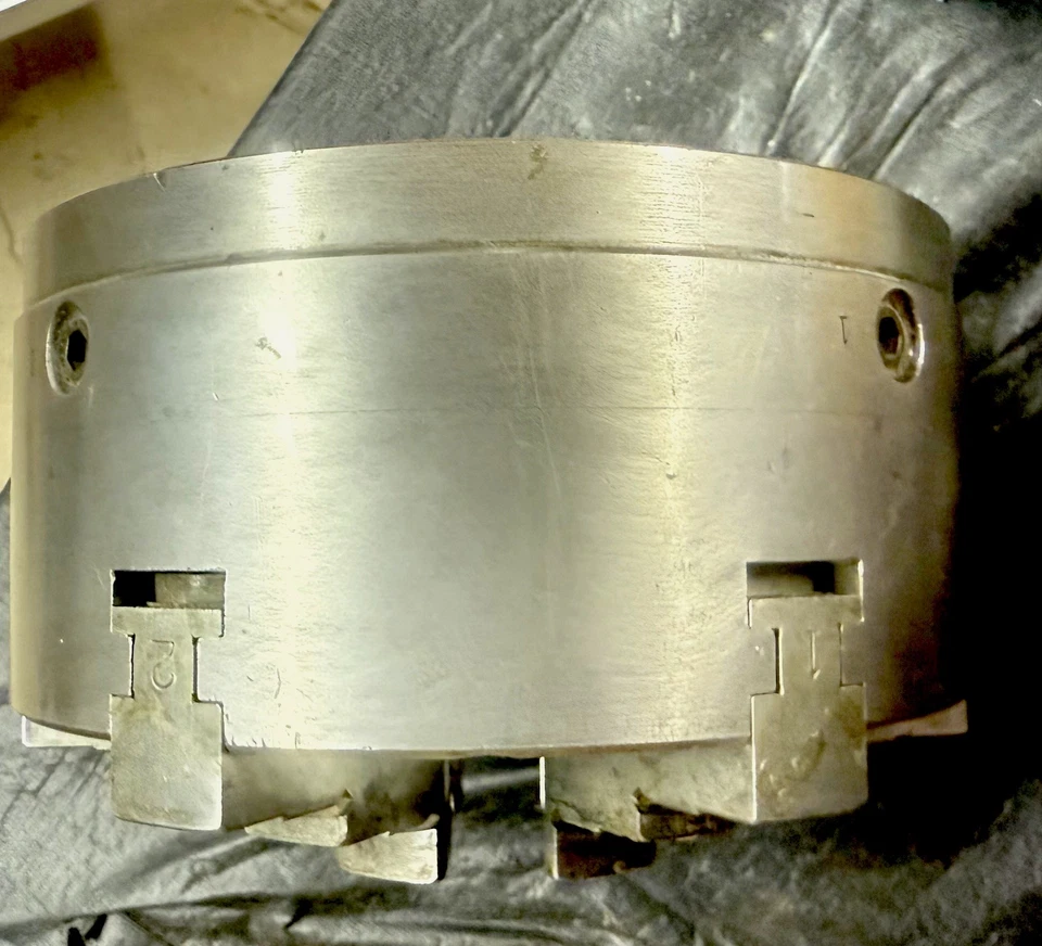 Buck 6-Jaw 7 1/2 Steel Adjust-Tru Chuck with Handle and Extra Jaws    4761 - Image 3 of 4