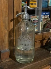 Seltzer Bottle  RYCROFT LIMITED HONOLULU, HAWAII.   EXCELLENT CONDITION