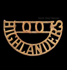 Queen's Own Highlanders (Seaforth and Camerons)  Shoulder Title Badge