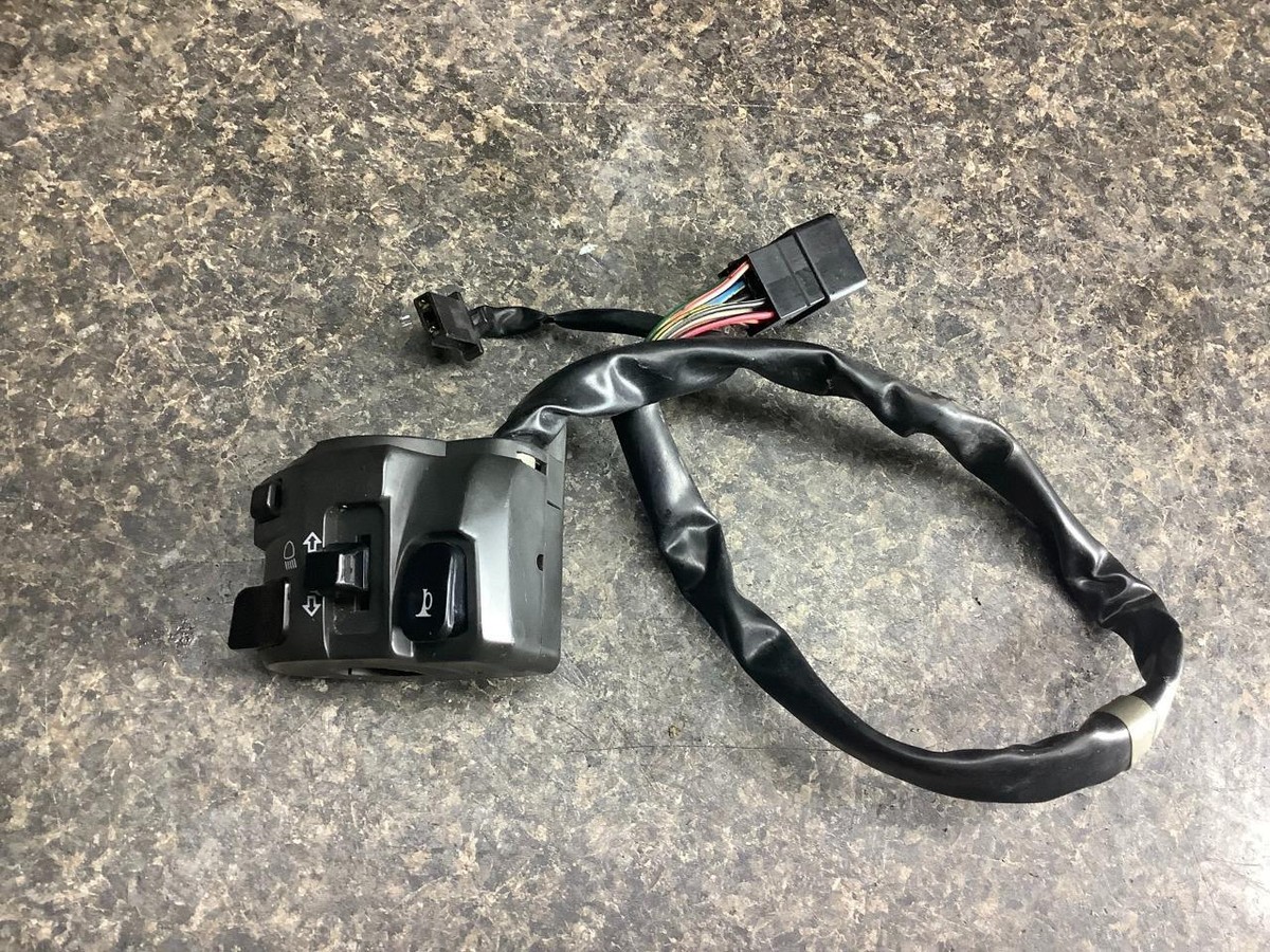 06 Kawasaki Ninja ZX-10R ZX10R Left Control Switch 86G | eBay
