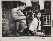 Nancy Kwan + William Holden in The World of Suzie Wong (1965) ❤ Photo M 248