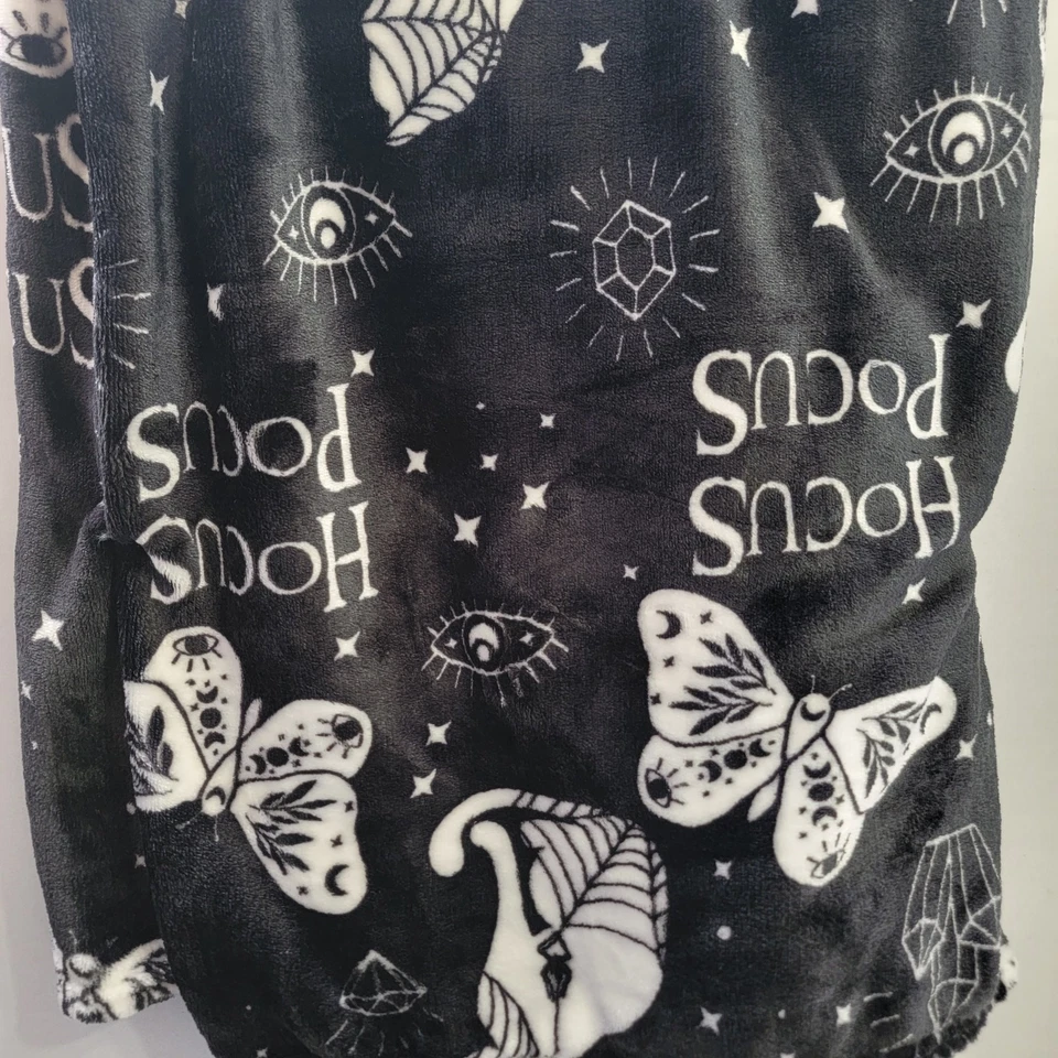 NEW! Spooksville Halloween "Hocus Pocus" Icons Black Plush Throw Blanket 50x60 - Image 2 of 4