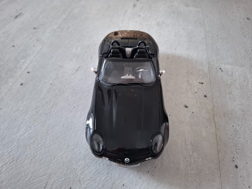 BMW Z8 Roadster, E52, año: 2000, negro, 1:18, Welly - Imagen 5 de 15