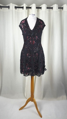 Needle & Thread Cocktailkleid schwarz Blumenverzierung Größe 8 UK CR065 JJ 06