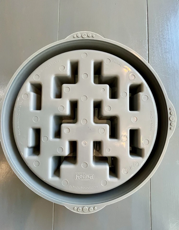 Cuenco/plato alimentador lento para mascotas/perros, antideslizante Foto 2 de 4