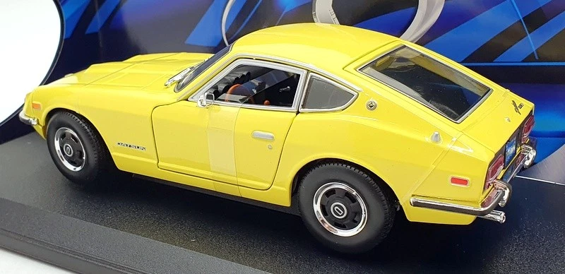 Maisto 1/18 Scale Diecast 31170 - 1971 Datsun 240Z - Yellow - Image 2 of 4