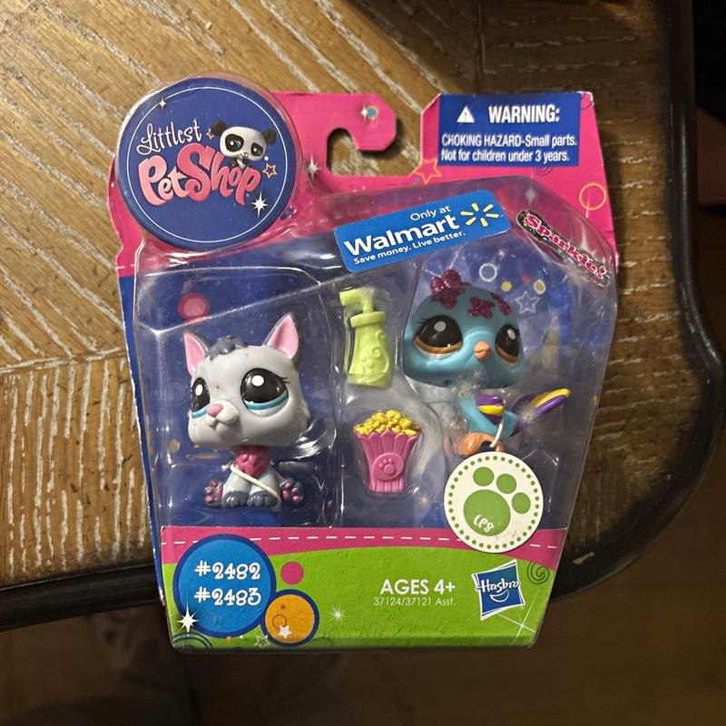 Hasbro Littlest Pet Shop Walmart Exclusive Cat Figure Set #2482 #2483, Age 4+