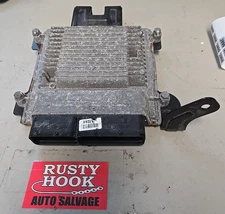 10-13 Hyundai Tucson 39106-2G803 Computer Brain Engine Control ECU ECM Module