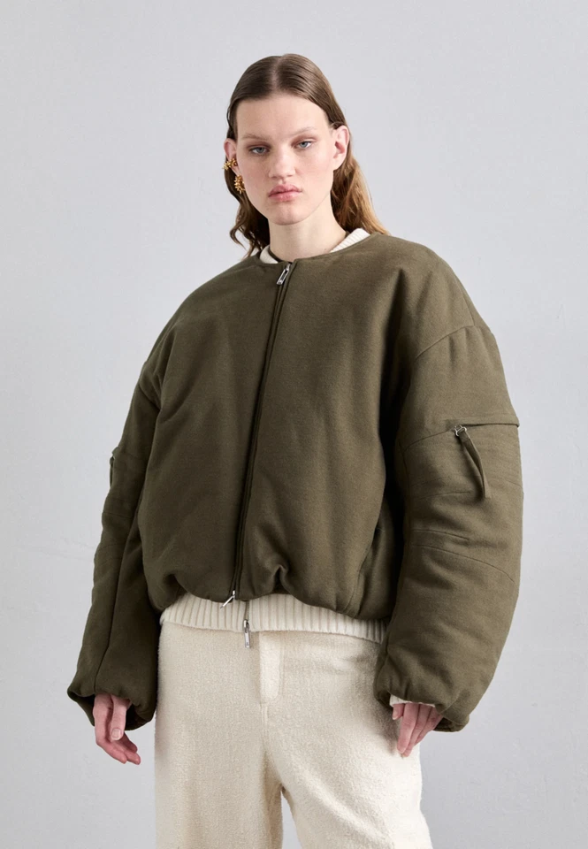 $795 HELMUT LANG XL 茧型轰炸机夹克橄榄拉丝棉 Chamois 绝缘 — 第 2/4 张图片