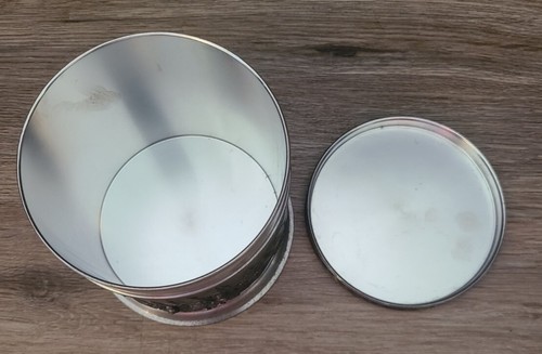Scatola porta biglietti vintage fatta a mano "La mano di Norimberga passa attraverso tutto il paese" 95% pura latta - Foto 10 di 10