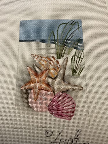 LEIGH HP NEEDLEPOINT SEASHELLS ON THE BEACH-7620BD - Picture 2 of 3
