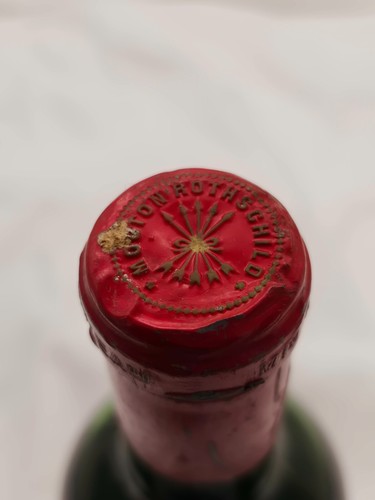 1970 Chateau Mouton Rothschild 0,75l Pauillac Premier Grand Cru - Bild 15 von 17