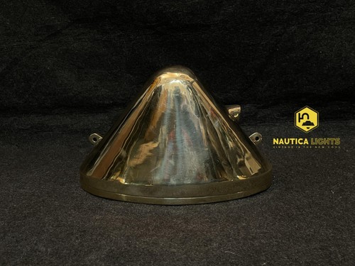 Antique Brass Deck Light Fixture | Vintage Nautical Ship Lamp - 第 3/7 張圖片
