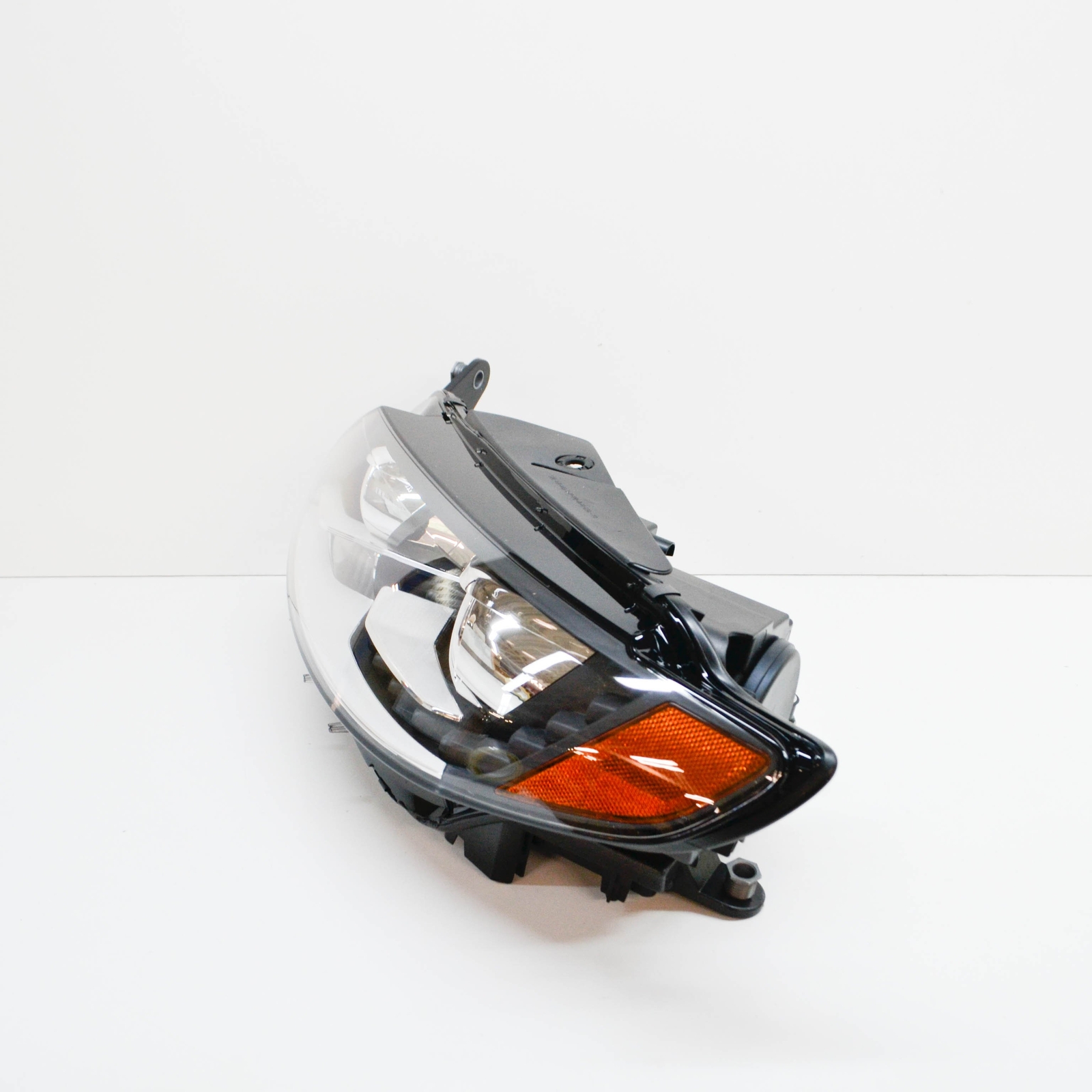 NEW VOLKSWAGEN CC 358 FRONT LEFT HEADLIGHT XENON 3C8941753S LHD 
