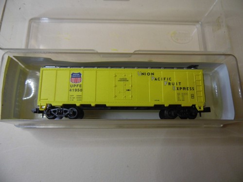 N - Modelo Power 3384 - Frigorífico 40', Union Pacific Fruit Express LN con caja | Zustand: Used