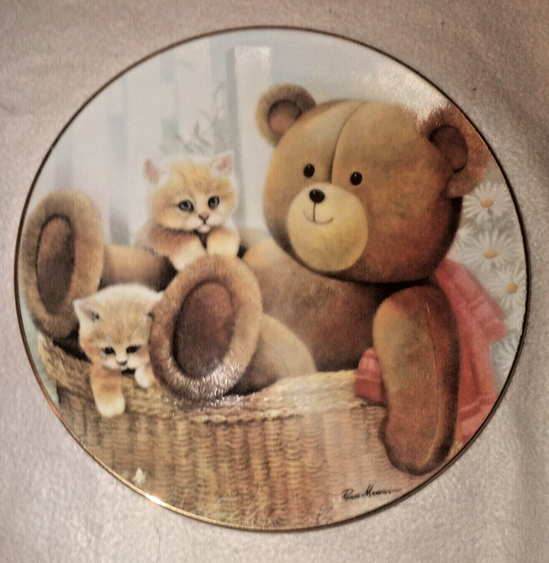 "A Stuffed Friend" Collector Plate by Ruane Manning The Danbury Mint