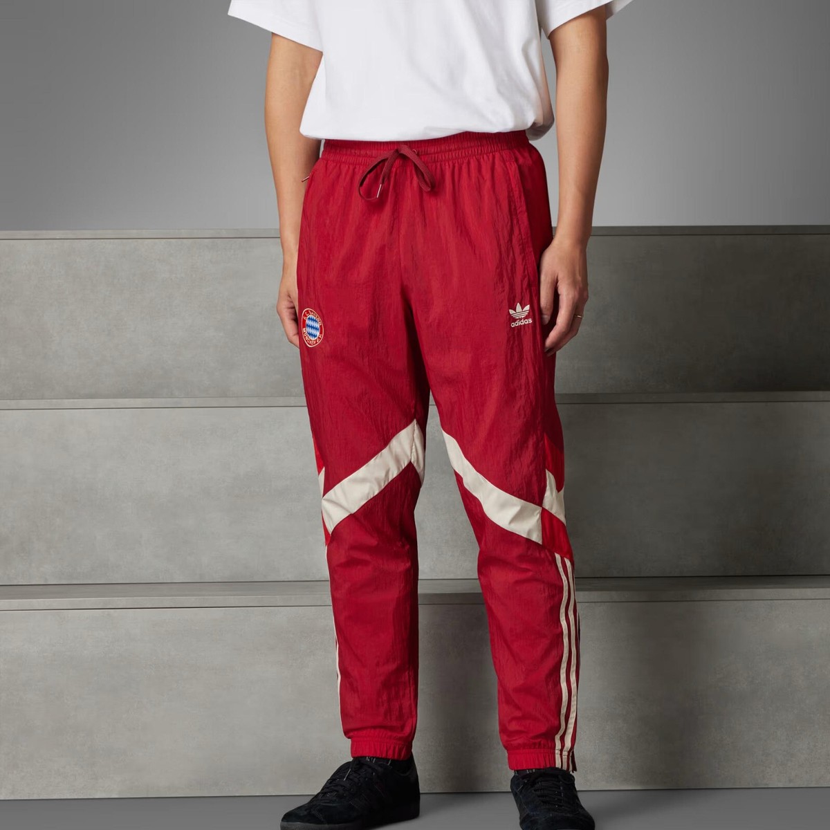 NWT Adidas Originals Men