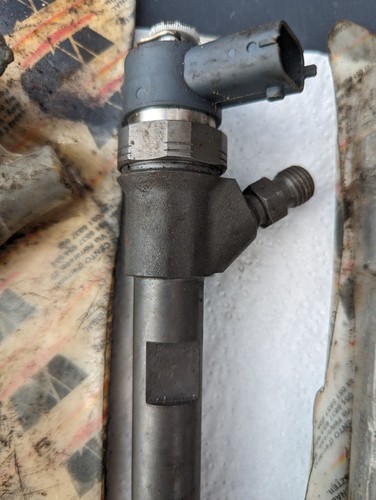 Chrysler VM Diesel Injectors - Picture 4 of 4