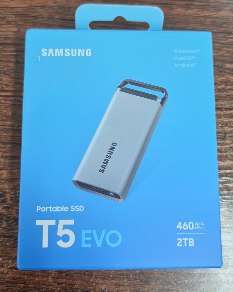 New Samsung T5 EVO 2TB USB-C Portable External SSD Drive - Black New Samsung T5 EVO 2TB USB-C Portable External SSD Drive - Black