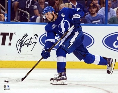 Steven Stamkos Tampa Bay Lightning ** Autographed 8x10 Photo Reprint